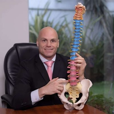 Aron stumvoll - Quiropráctico profesional en Lima, Perú
